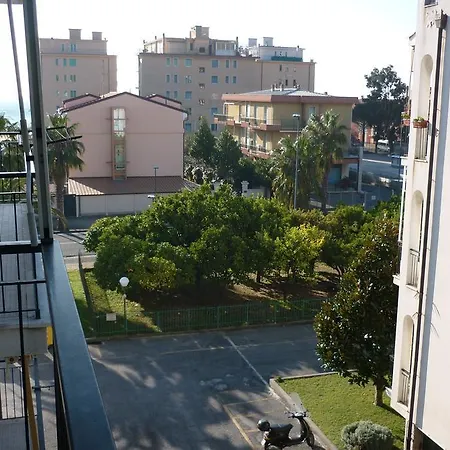Pietra Ligure بيترا ليغوري